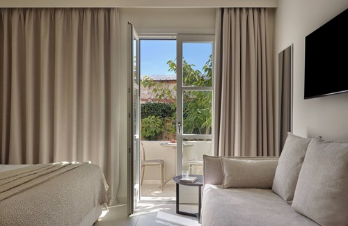 Pythagorion Hotel | Exceptional Doryssa Method Hotel: Family-Friendly & Breakfast Included