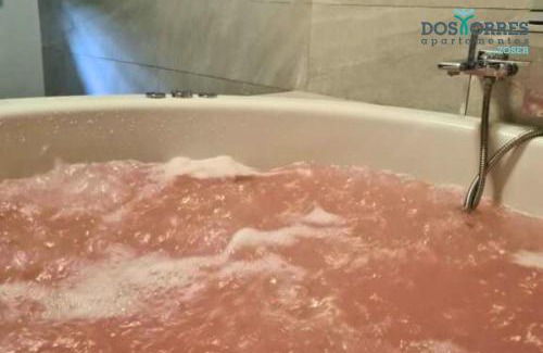 Zaragoza Apartment | Indulge at Dos Torres Bárbol: Jacuzzi & Central Parking
