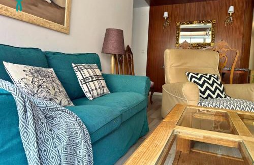 Zaragoza Centro Apartment | Explore Dos Torres Lacarra: Comfort & Style in Zaragoza