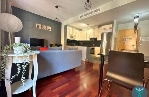 Zaragoza Old Town Apartment | Discover Dos Torres: Pet-Friendly Retreat in Retiro Urbano