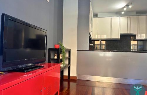 Zaragoza Old Town Apartment | Discover Dos Torres: Pet-Friendly Retreat in Retiro Urbano