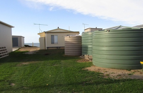 Carribie House | Beachfront Bliss at Dot n Pats - Top Rated 9.8/10!