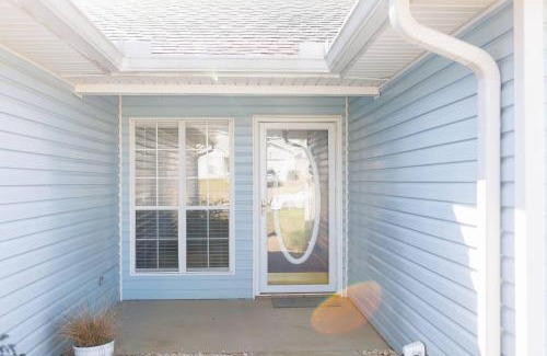Dothan House | Dothan Westside Retreat – Cozy & Pet-Friendly