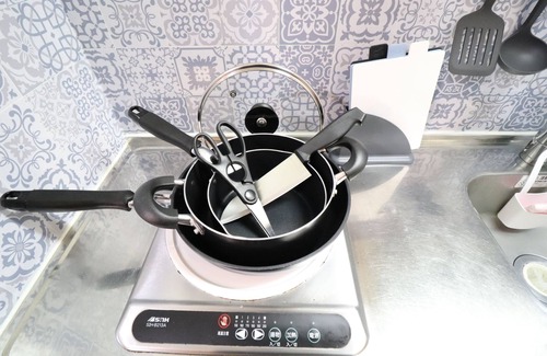 Namba Apartment | Convenient Stay Near Dotonbori and Kuromon Market