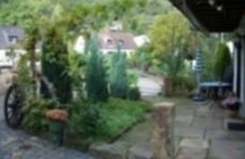 Neustadt-Hambach Bed & Breakfast | Perfect Double Room with Balcony at Gästehaus Almel