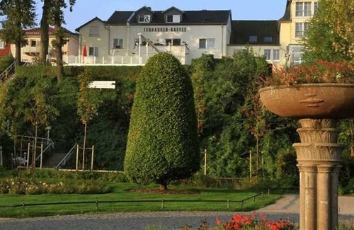 Heringsdorf Cottage | Top-Rated Oceanfront Escape at Double 16 - Pension Radke