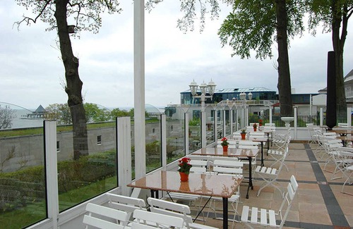 Heringsdorf Cottage | Top-Rated Oceanfront Escape at Double 16 - Pension Radke