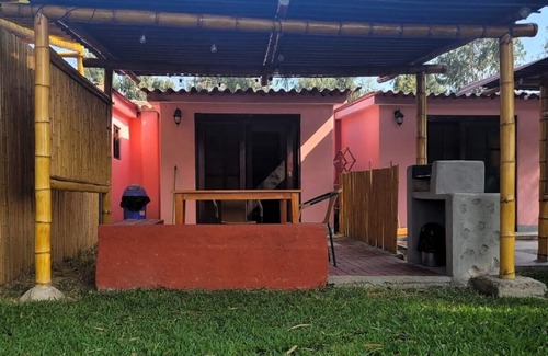 Mala House | Cozy Garden View Bungalows at Casa Verde with Pool