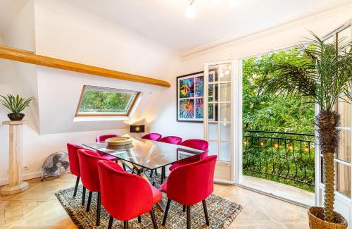 Meudon Apartment | Spacious Oceanfront Double Apartments for Up to 18 Guests