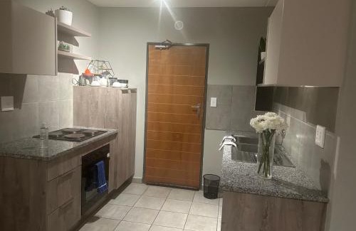Pretoria Apartment | Double Bed in the Capital City