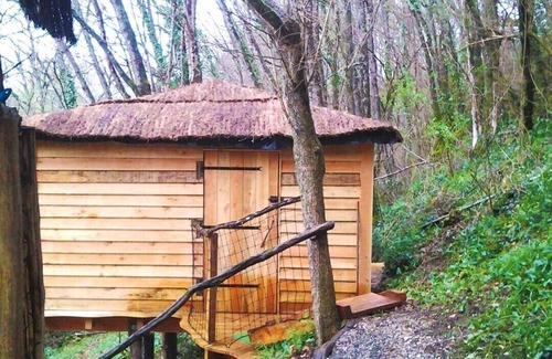Pons Cabin | Experience Tranquility at CHANT DE LA NATURE Cabin