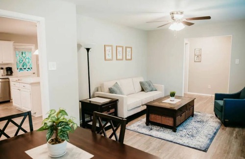 Jacksonville House | Highly Rated Double Diamond Rentals: Modern Home with Views