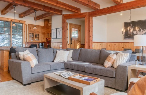 Mountain Village House | Double Eagle B2 - Scenic Mountain Retreat with Pool & Spa