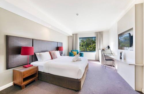 Darwin City Centre Apartment | Relax at Double Paradise: Waterfront Resort Apartments