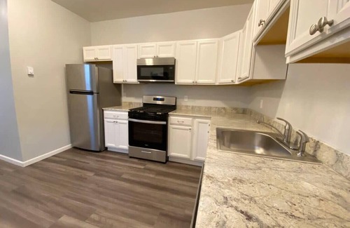 Oneonta Apartment | All-Star Baseball Rentals at Double Play Apt 2 with Pool