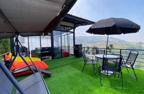 Ciburial Villa | Elegant Double R Villa F11 in Scenic Dago Village