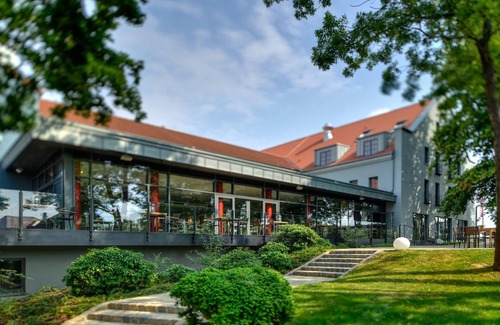 Havelberg Apartment | Indulgent Double Room with Spa & Breakfast Included