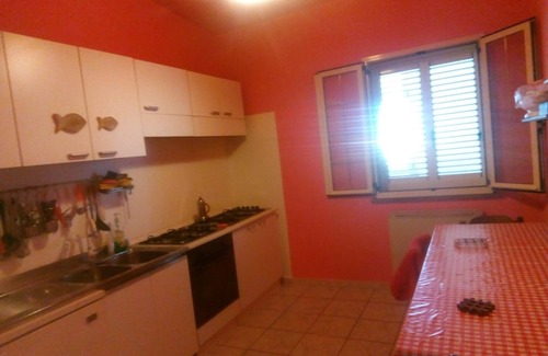 Marina di Montenero House | Cozy Self-Catering Double Room with Oceanfront Views