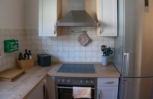 Rangendingen Apartment | Cozy Double Room with Breakfast for a Family Getaway