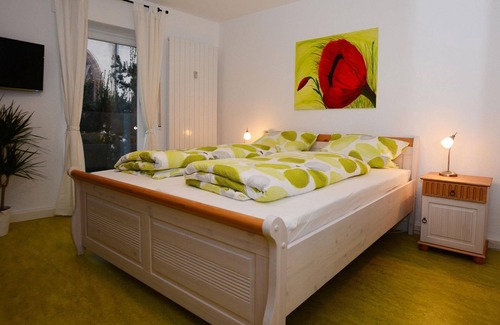 Mainz-Bingen House | Perfect Double Room for Two at Gästehaus am Römerberg