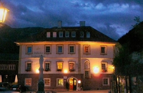 Grosskirchheim House | Double room 2 plus child - Hotelchen Döllacher Dorfwirtshaus