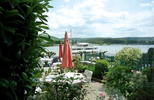 Bad Breisig House | Comfortable Double Room with Spa at Hotel Rhein-Residenz