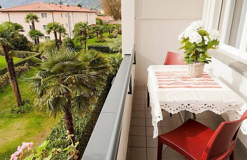 Ascona Apartment | Cozy Double Room with Lake View & Spa Amenities