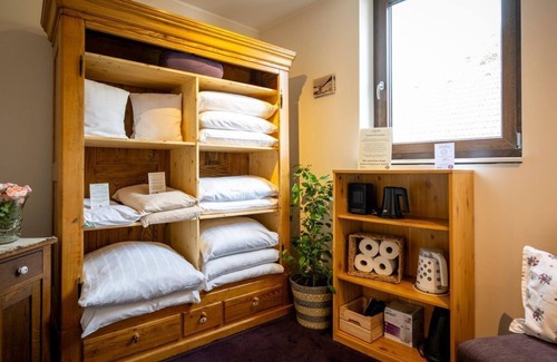 Ockfen House | Comfortable Double Room with Bach View at Landidyll Weinhotel