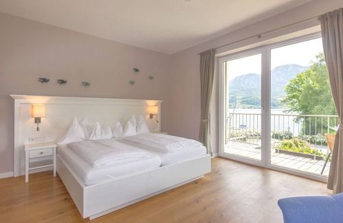 Unterach am Attersee House | Double room country house with lake view - Attersee 7 - Hotel STADLER am Attersee, Ihr Seehotel im Salz