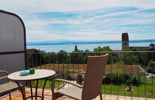 Hagnau Apartment | Double Room with Lake View, Balcony and Wi-Fi