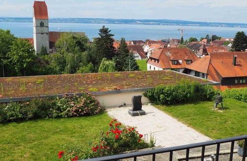 Hagnau Apartment | Double Room with Lake View, Balcony and Wi-Fi