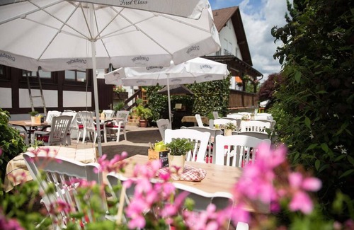 Obersasbach Apartment | Cozy Double Room with Breakfast - Perfect for Families