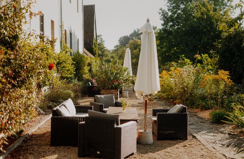 Oppurg Apartment | Cozy Double Room for Two with Ocean View in Oppurg