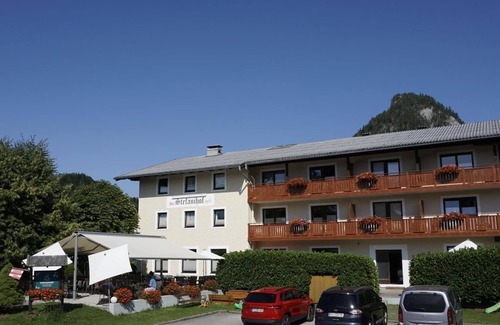 Fuschl am See House | Relaxing Double Room at Hotel Restaurant Stefanihof