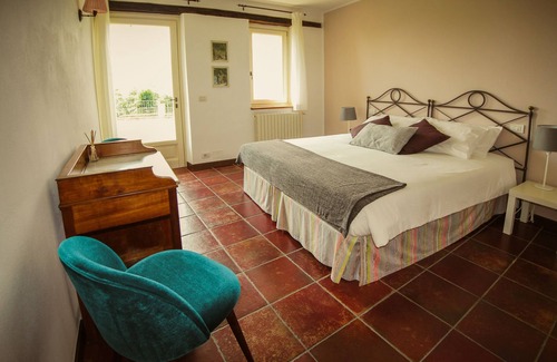 Torre Pellice Other | Cozy Double Room 'Giardino' with Pool & Breakfast