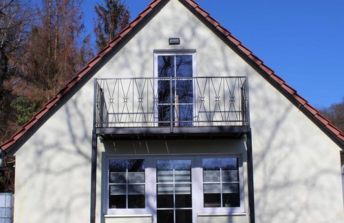 Pirna Apartment | Top-Rated Double Room "Gritta" at Märcz Fortress