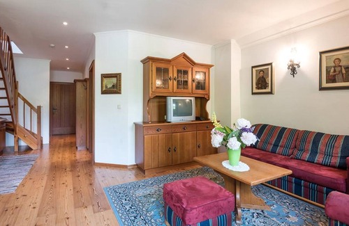 Grosskirchheim Apartment | Comfortable Double Room at Hotel Post with Spa & Breakfast