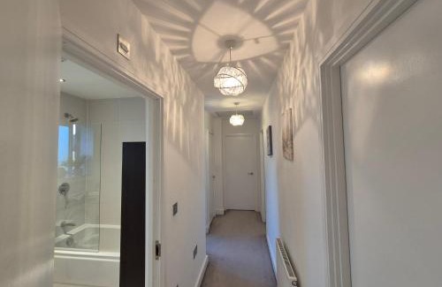 Chelmsford House | Cozy Room in Pristine 4-Bed Home with Hot Tub