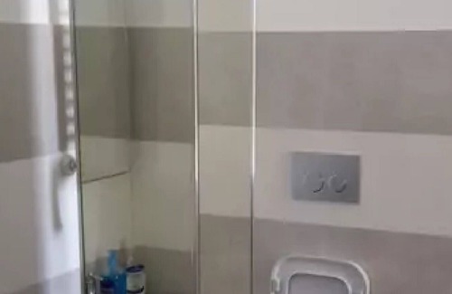 Suburbio XI della Vittoria House | Modern Double Room with Kitchen in Pet-Friendly Apartment
