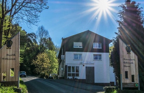 Schmittlotheim Cottage | Comfortable Double Room at Landgasthof Elsebach