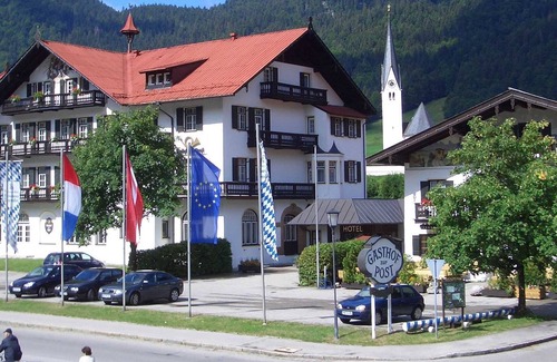 Kreuth House | Double room main building online - Hotel zur Post, Kreuth
