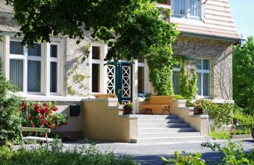 Barkow House | Guest Rated 10/10 Double Room at Manor House Barkow