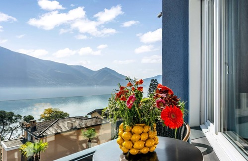 Ascona Apartment | Perfect Double Room Modern with Lake View & Spa Amenities