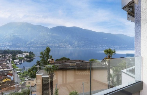 Ascona Apartment | Modern Double Room by Interhome - Rated 9/10, Lake View & Spa