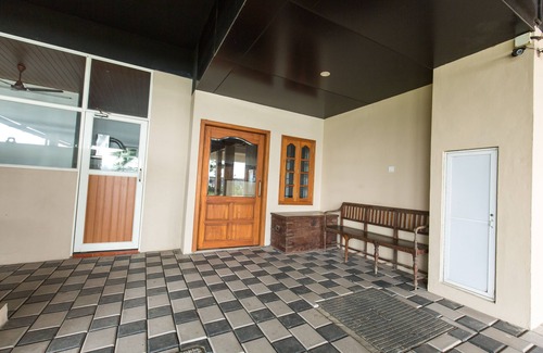 Kochi Bed & Breakfast | Comfortable Double Room at The Westface Cochin Hotel