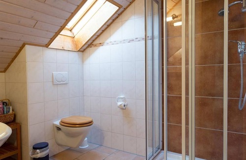 Oberammergau Bed & Breakfast | Comfortable Double Room at Pension Zum Kirchenbauer