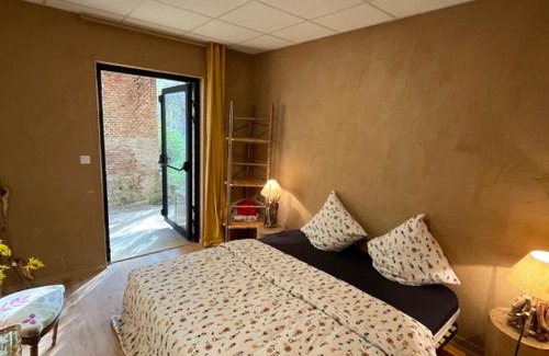 Beaugies-sous-Bois Bed & Breakfast | Cozy Double Room on Farm with Kitchen and Family Amenities
