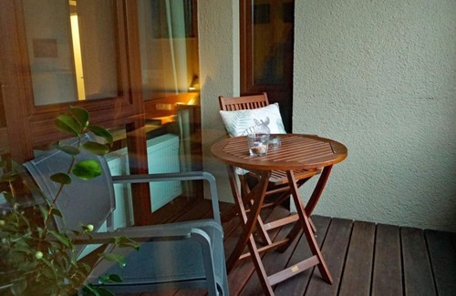 Nittel Bed & Breakfast | Delightful Double Room at Winery & Guesthouse Peace