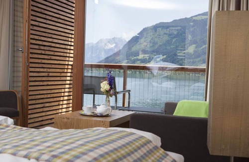 Zell am See Hotel | Relaxing Double Room at Seevilla Freiberg with Spa Amenities