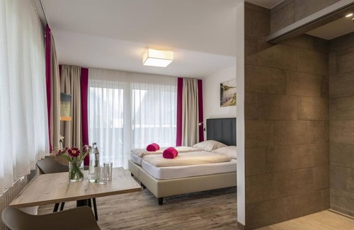 Dorfgastein Hotel | Relax in Comfort at smartHOTEL's Double Room Retreat